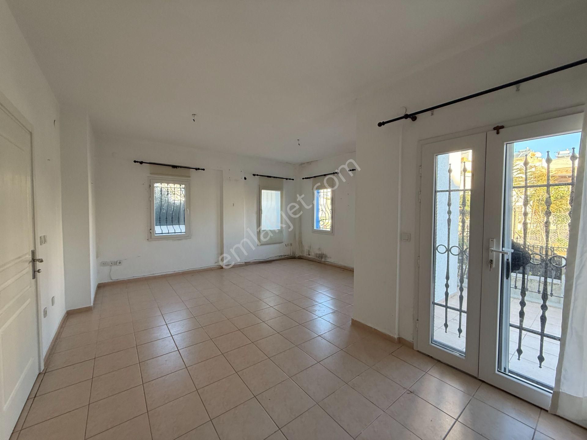 Bodrum Turgutreis Merkezde Kiralık Müstakil 4+1 Villa - Görsel 12