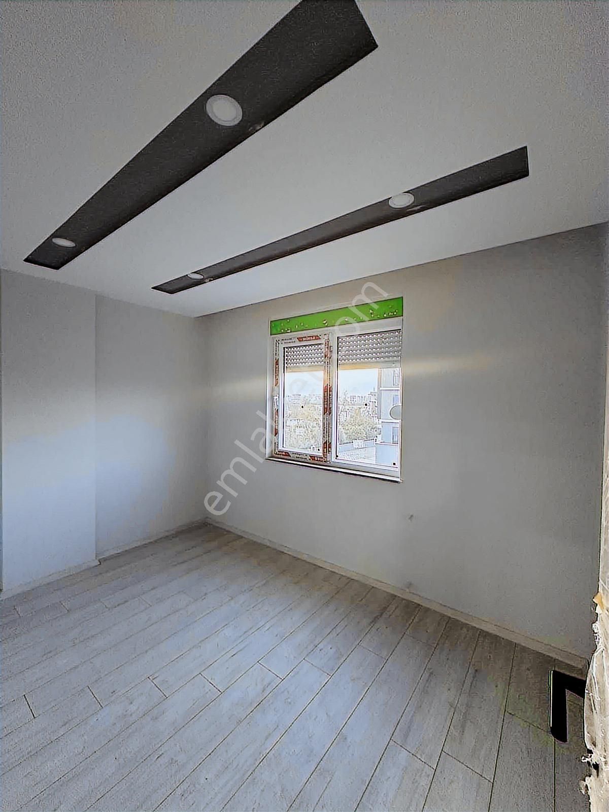 Antalya Havaalanı'na Yakın Güzel Konumlu Ara Kat Daire - Görsel 2