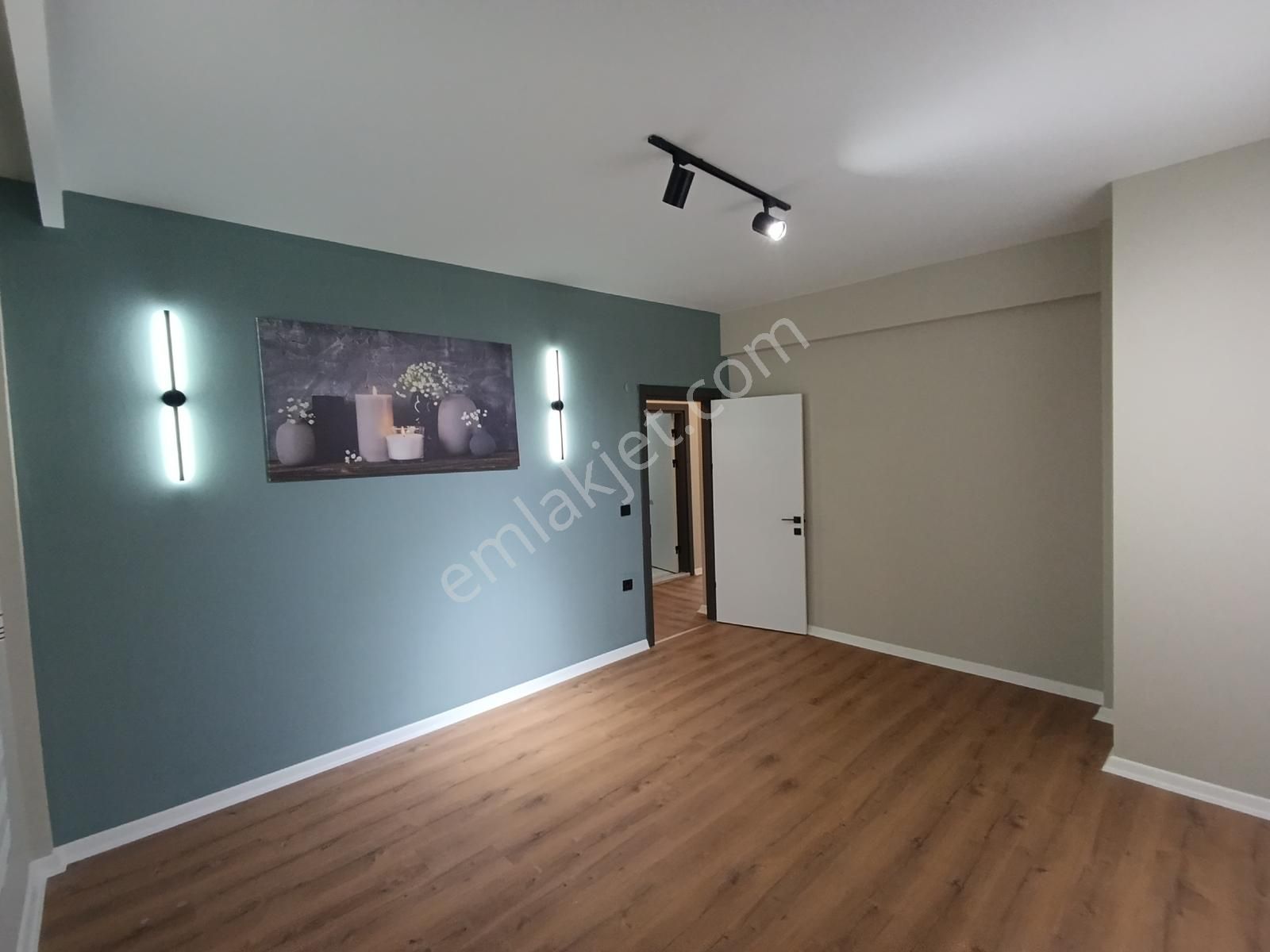 Royal Gayrimenkul'den 2+1 Satılık Fırsat Daire - Görsel 11