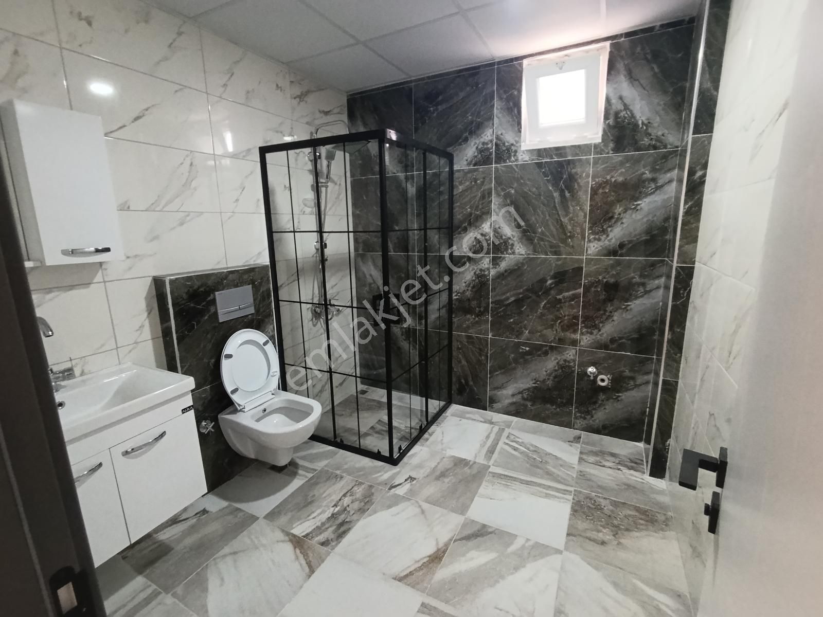 Royal Gayrimenkul'den 2+1 Satılık Fırsat Daire - Görsel 16