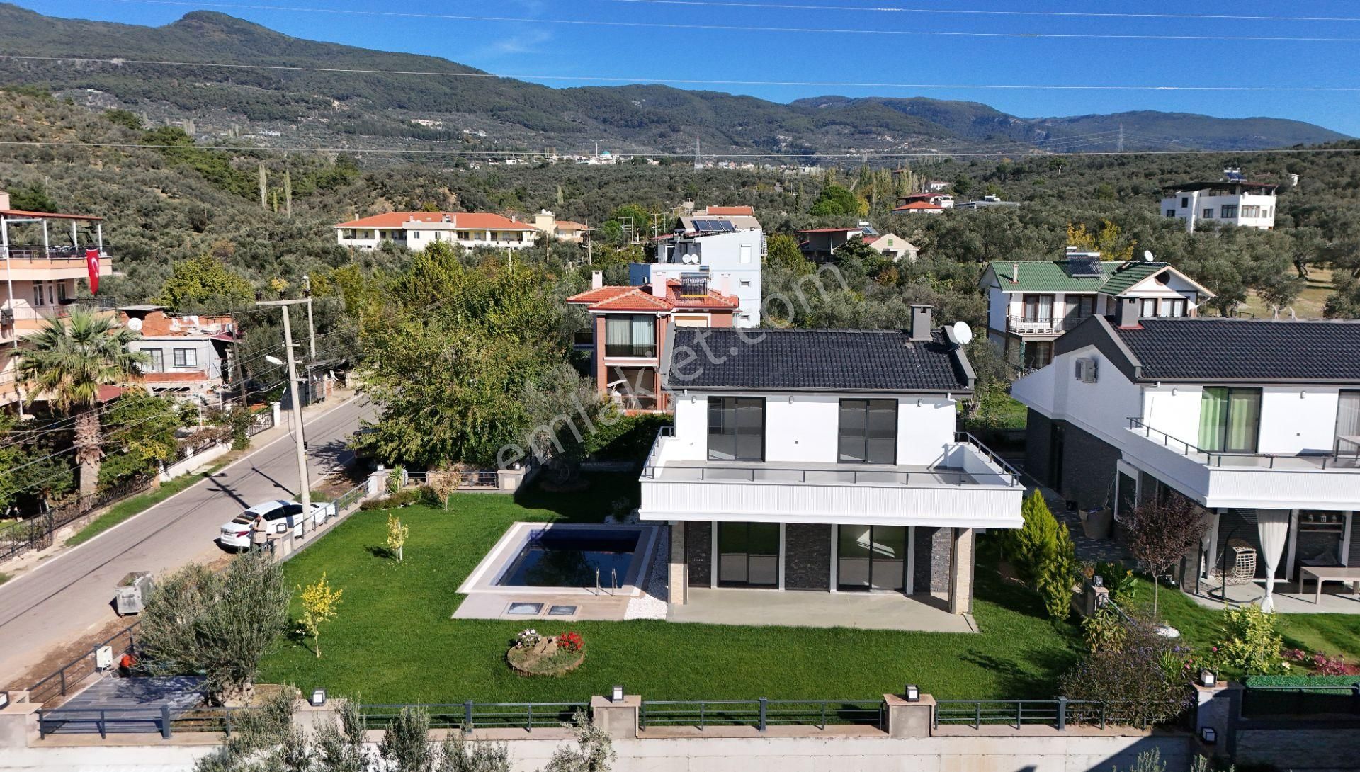 Yiğit'ten Altınoluk Avcılarda Deniz Manzaralı 4+1 Müstakil Villa - Görsel 3