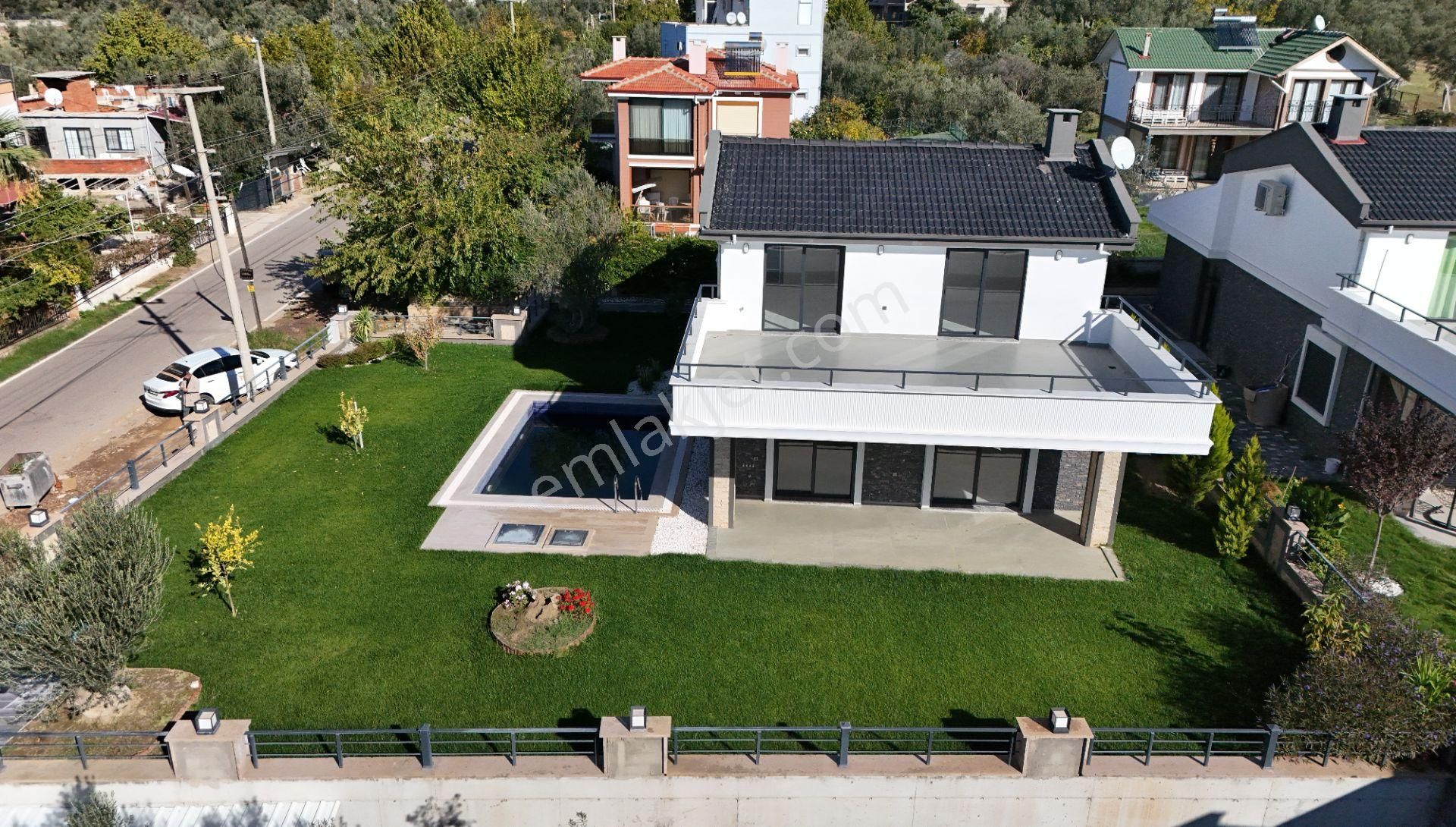 Yiğit'ten Altınoluk Avcılarda Deniz Manzaralı 4+1 Müstakil Villa - Görsel 2