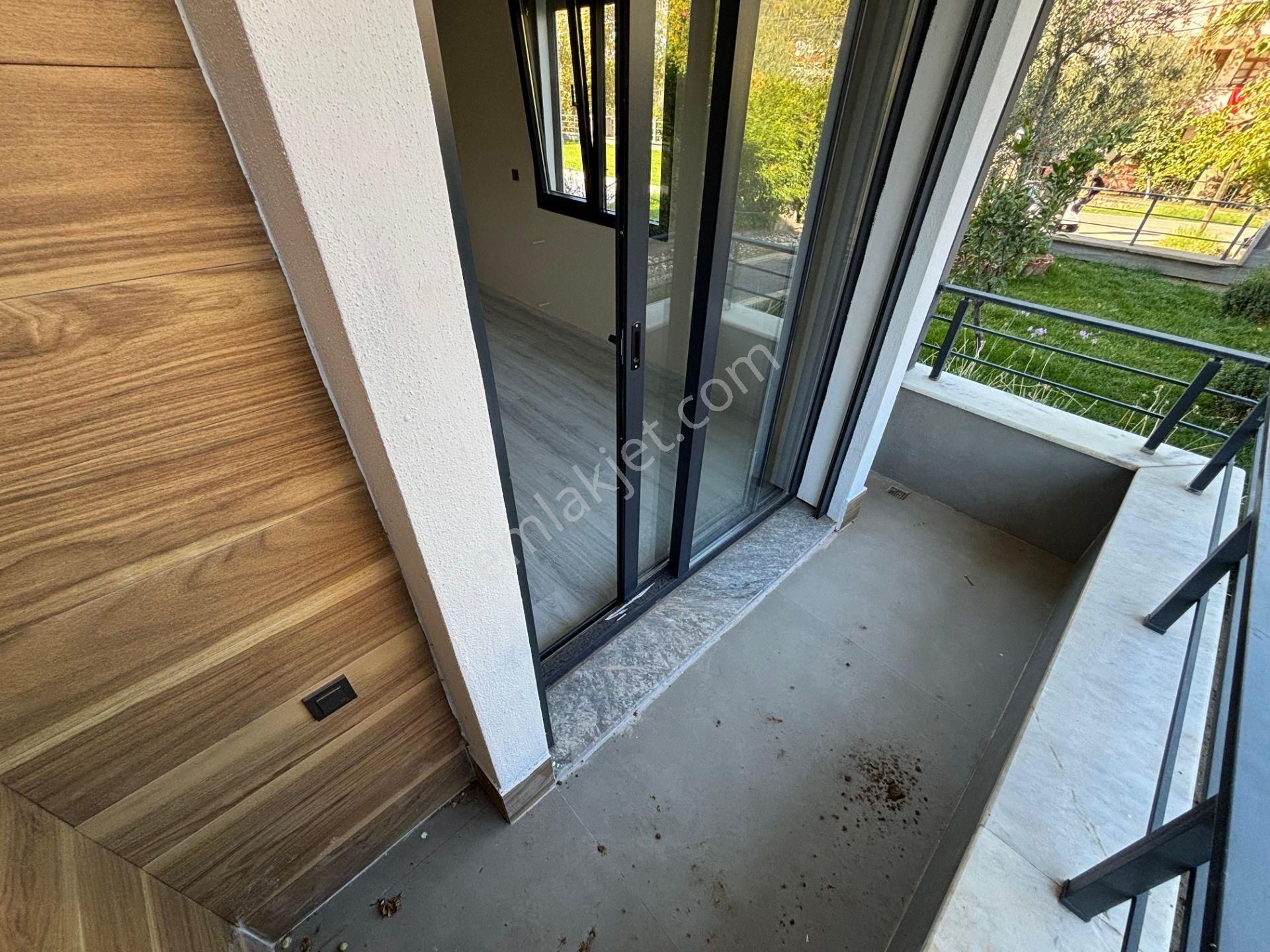 Yiğit'ten Altınoluk Avcılarda Deniz Manzaralı 4+1 Müstakil Villa - Görsel 24
