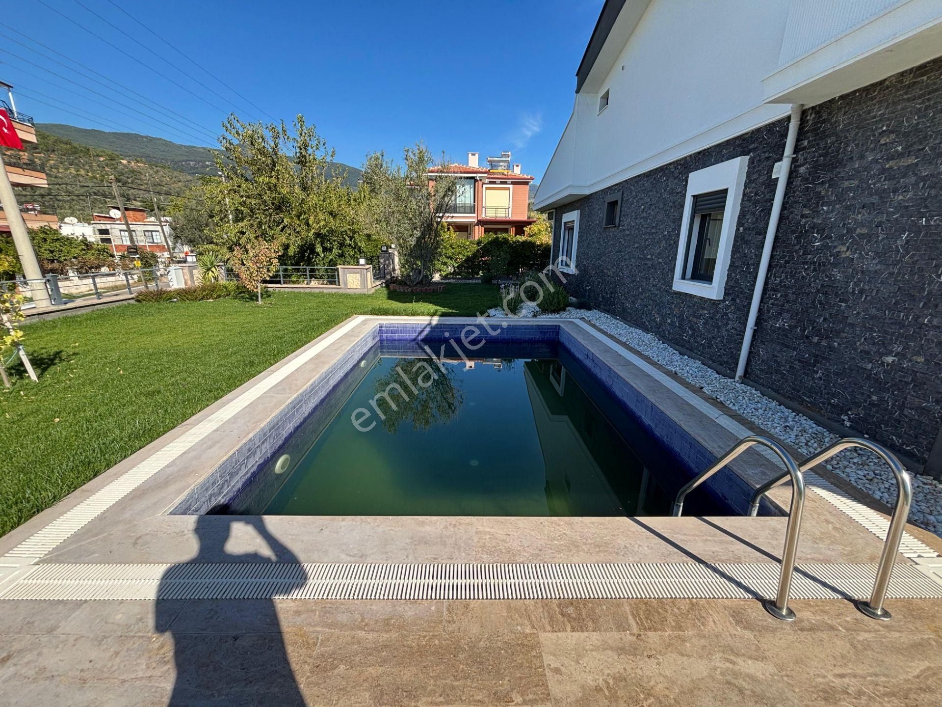 Yiğit'ten Altınoluk Avcılarda Deniz Manzaralı 4+1 Müstakil Villa - Görsel 4