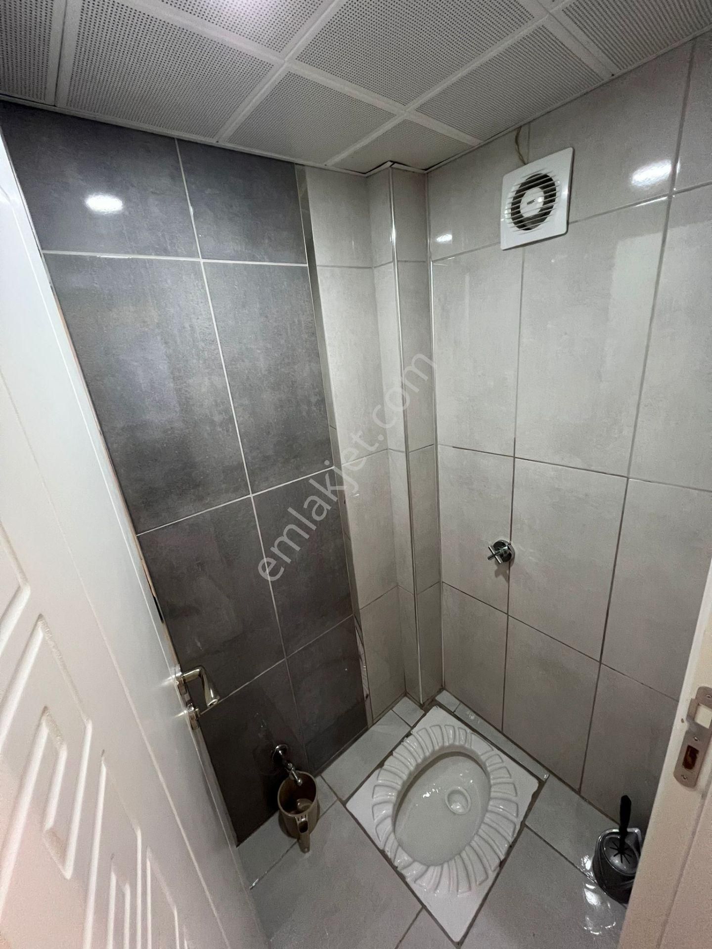 Sincan Tandoğan Mah'de 3+1 Ara Kat Ön Cephe Yapılı Daire - Görsel 12