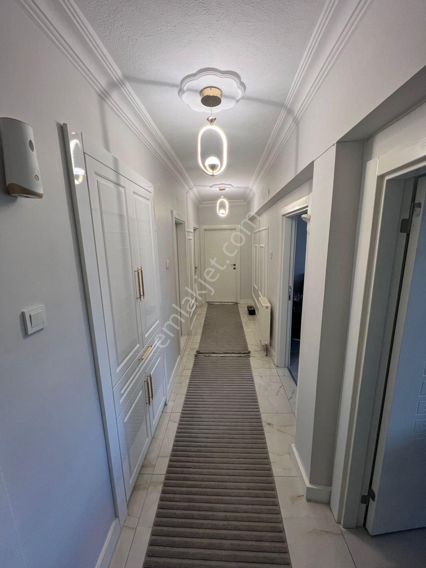 Sincan Tandoğan Mah'de 3+1 Ara Kat Ön Cephe Yapılı Daire - Görsel 16