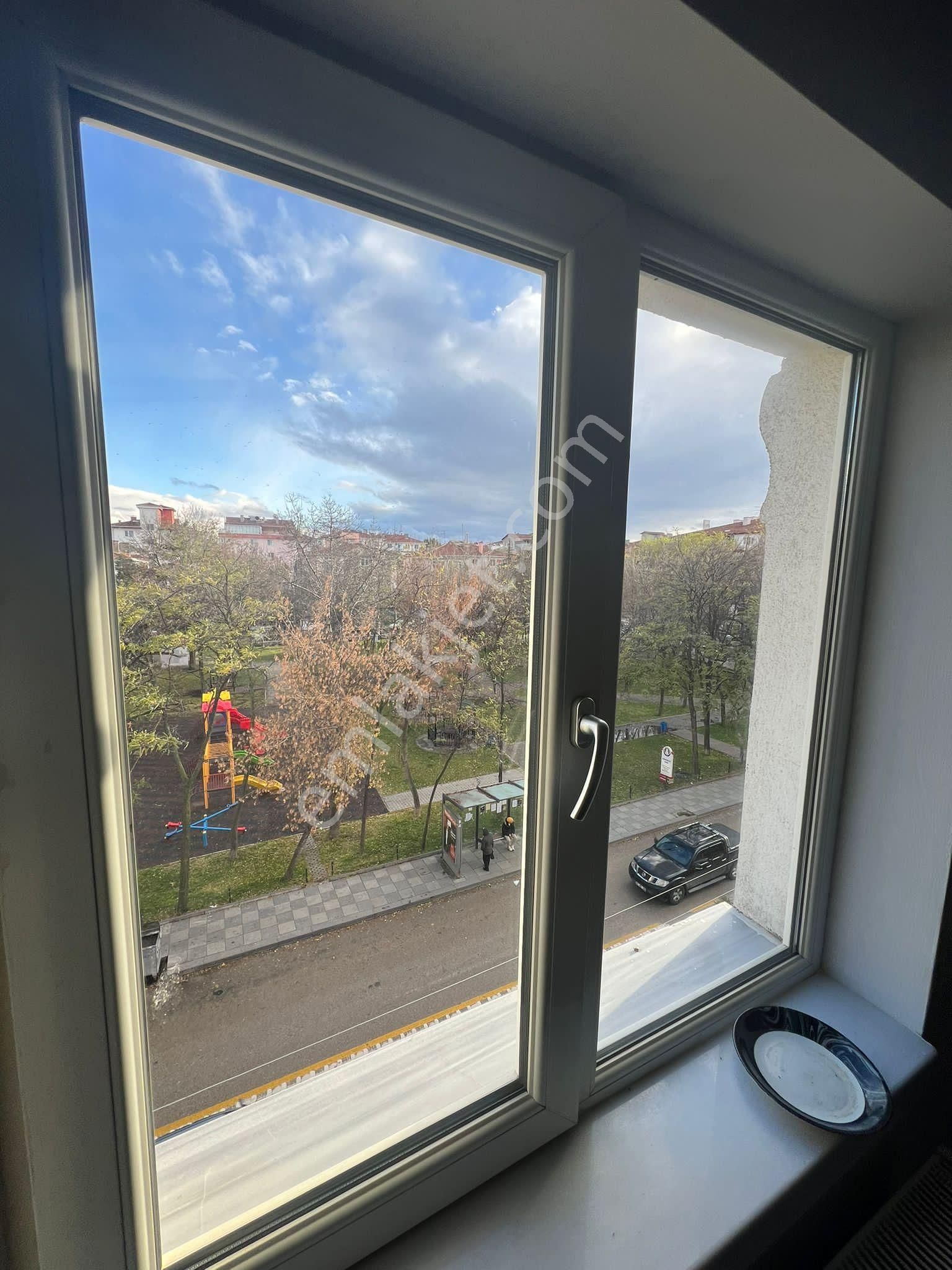 Sincan Tandoğan Mah'de 3+1 Ara Kat Ön Cephe Yapılı Daire - Görsel 11