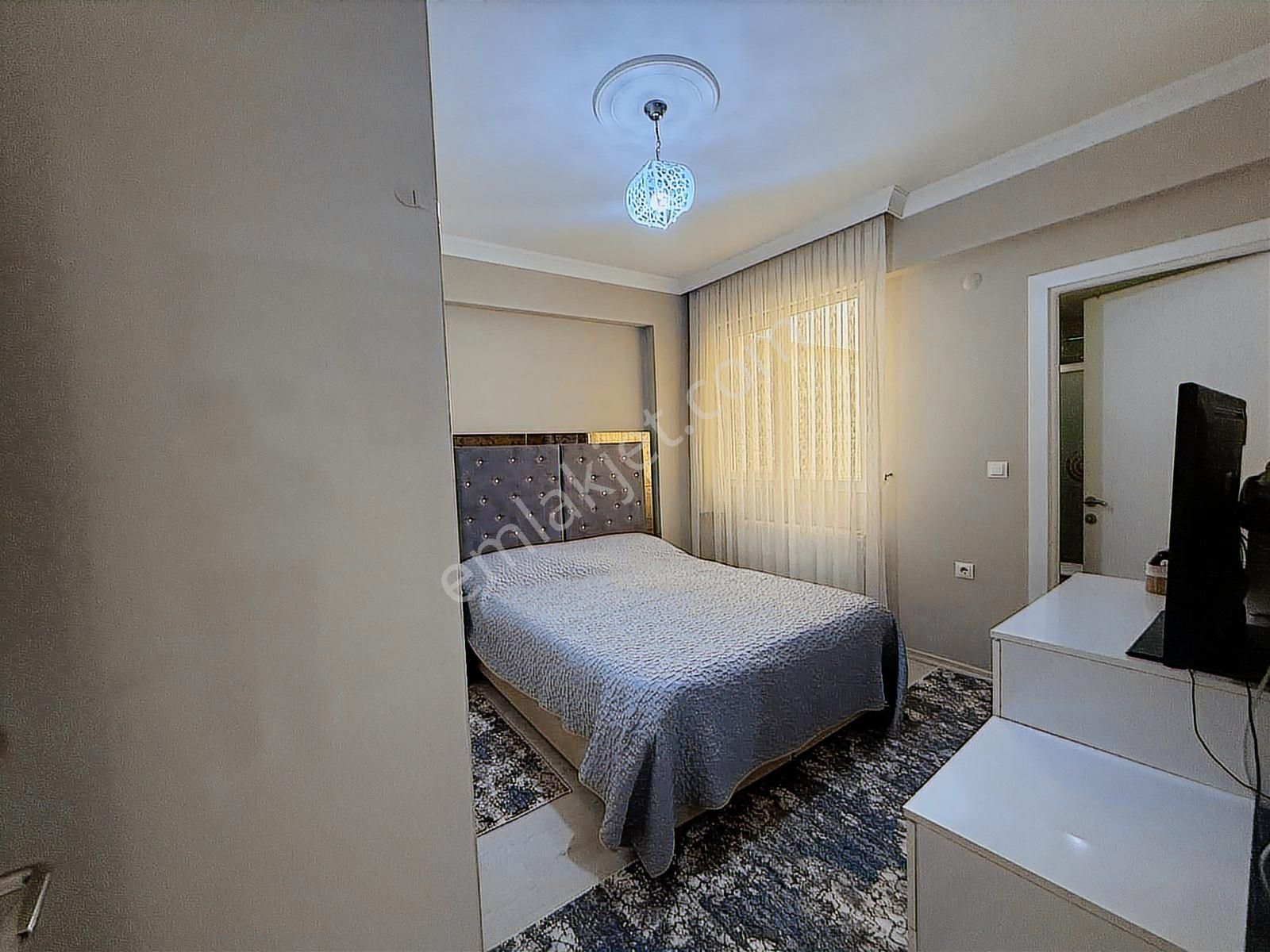 Bayraklıda Satılık Daire 2+1 Kapalı Mutfak Gümüşpalada - Görsel 28