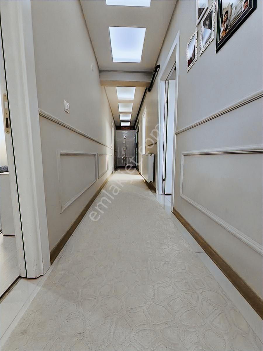 Bayraklıda Satılık Daire 2+1 Kapalı Mutfak Gümüşpalada - Görsel 5