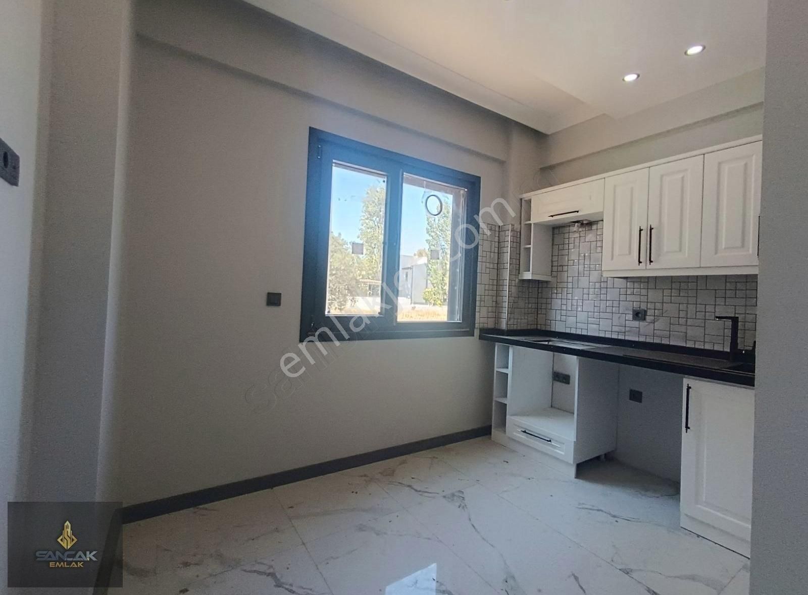 Sancak Emlaktan Lüks Villa - Görsel 8