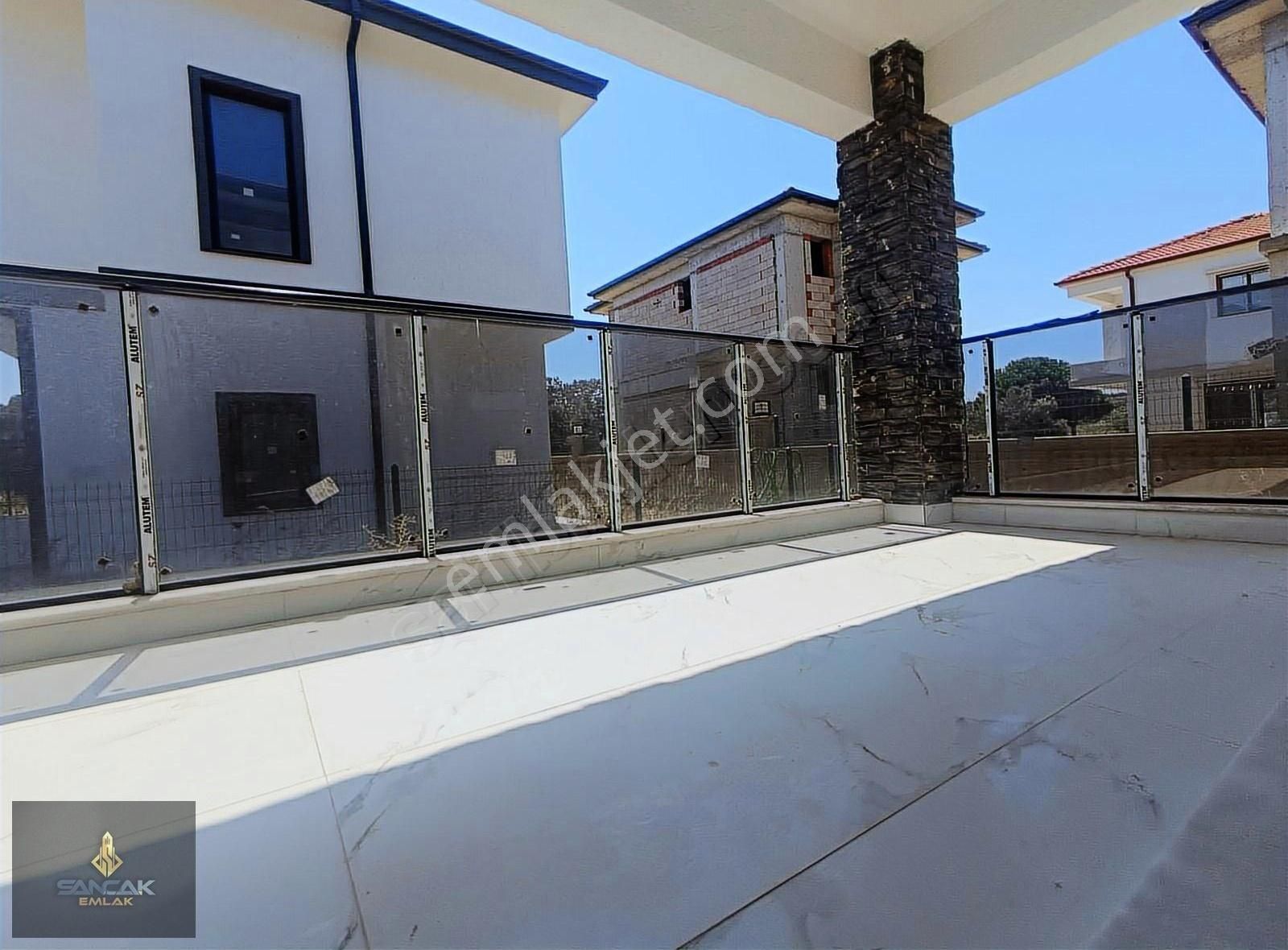 Sancak Emlaktan Lüks Villa - Görsel 23