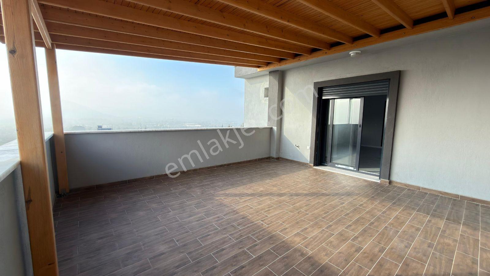 Menemen Süleymanlıda Doğa İçinde Satılık 3+2 Tribleks Villa - Görsel 21