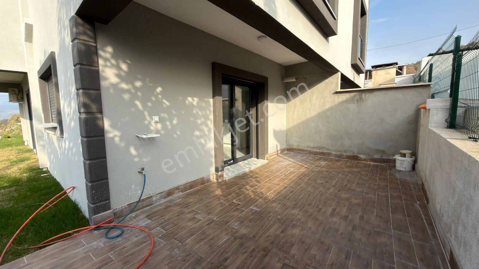 Menemen Süleymanlıda Doğa İçinde Satılık 3+2 Tribleks Villa - Görsel 16