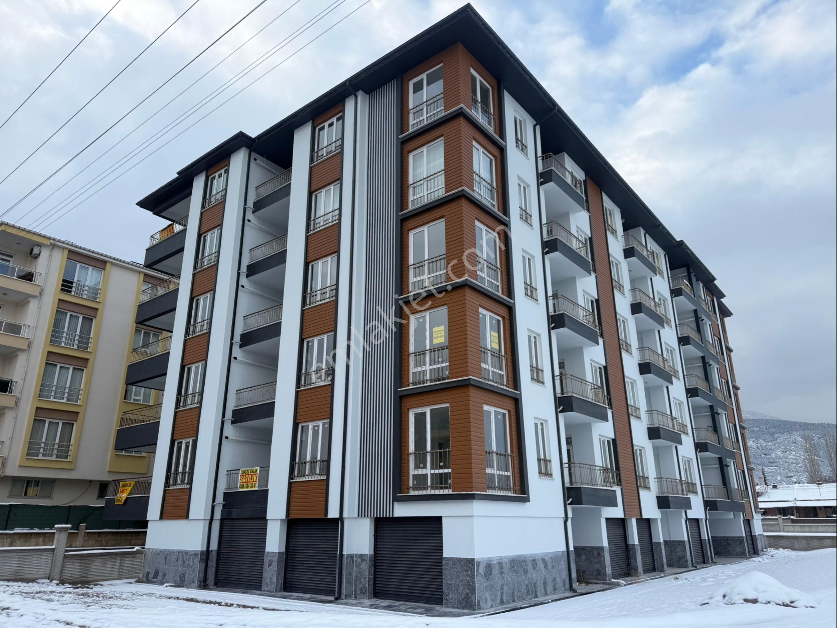 Tunçez Gm Gazi Mah. 3+1 Sıfır Satılık Daire