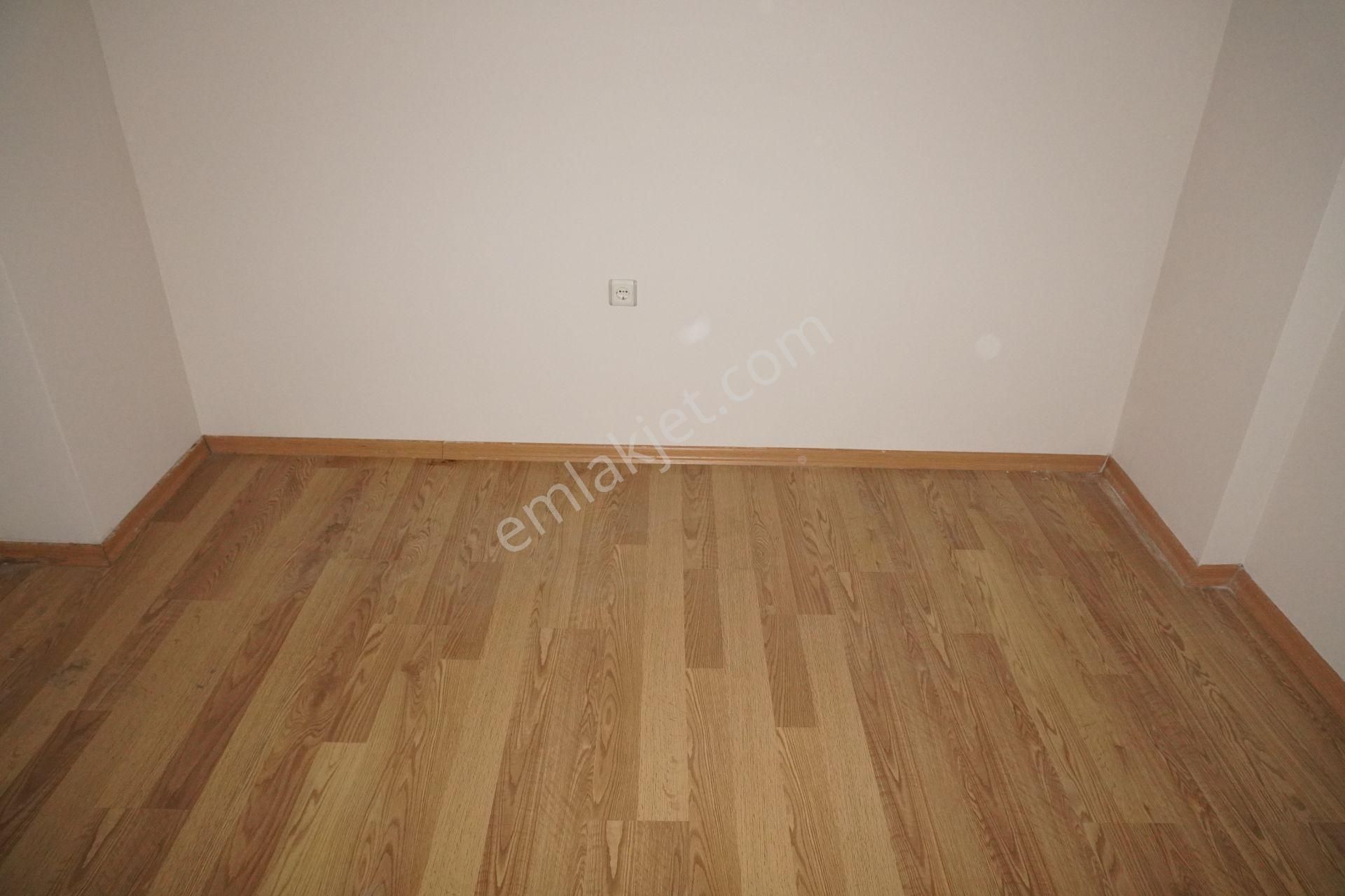 Küçükçiğli Kiralık 3+1 Bahçekatı+ebeveyn Banyolu+doğalgaz(serkan) - Görsel 18