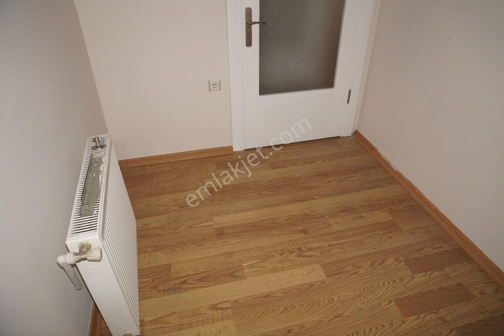 Küçükçiğli Kiralık 3+1 Bahçekatı+ebeveyn Banyolu+doğalgaz(serkan) - Görsel 9