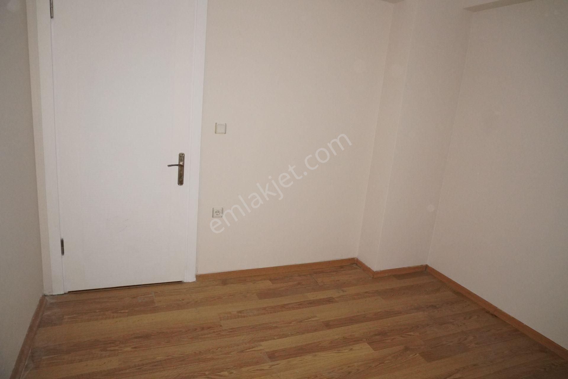 Küçükçiğli Kiralık 3+1 Bahçekatı+ebeveyn Banyolu+doğalgaz(serkan) - Görsel 17