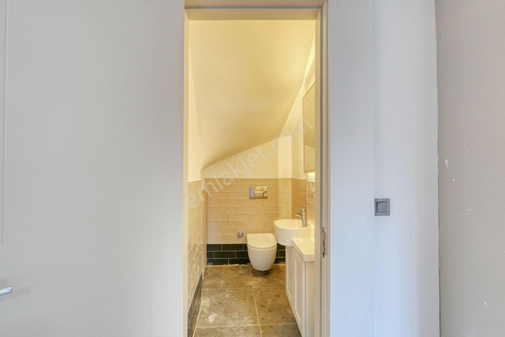 Keller Williams Ad Team'den Tam Müstakil Havuzlu Villa - Görsel 23