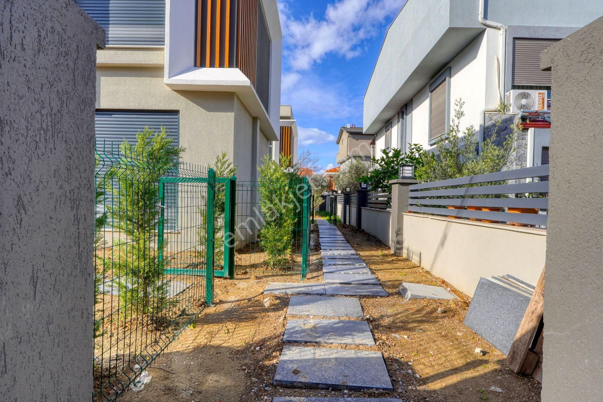 Keller Williams Ad Team'den Tam Müstakil Havuzlu Villa - Görsel 4