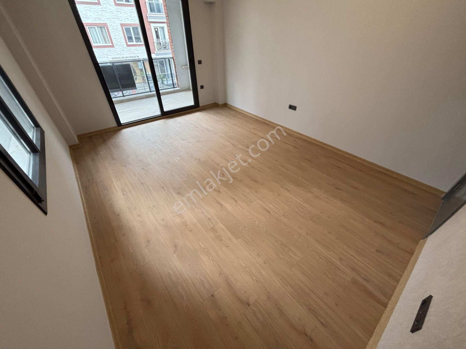 Yiğit'ten İkizçayda 2+1 Ebeveyn Banyolu Öncephe Sıfır Lüks Daire - Görsel 11