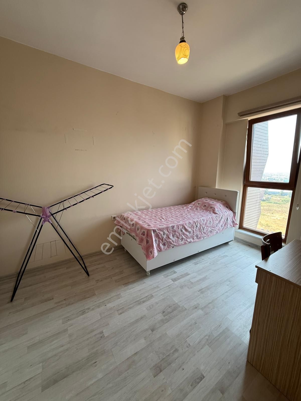 Krediye Uygun-kat Mülkiyeti-güney Cephe-1+1 Eşyalı Satılık Daire - Görsel 5