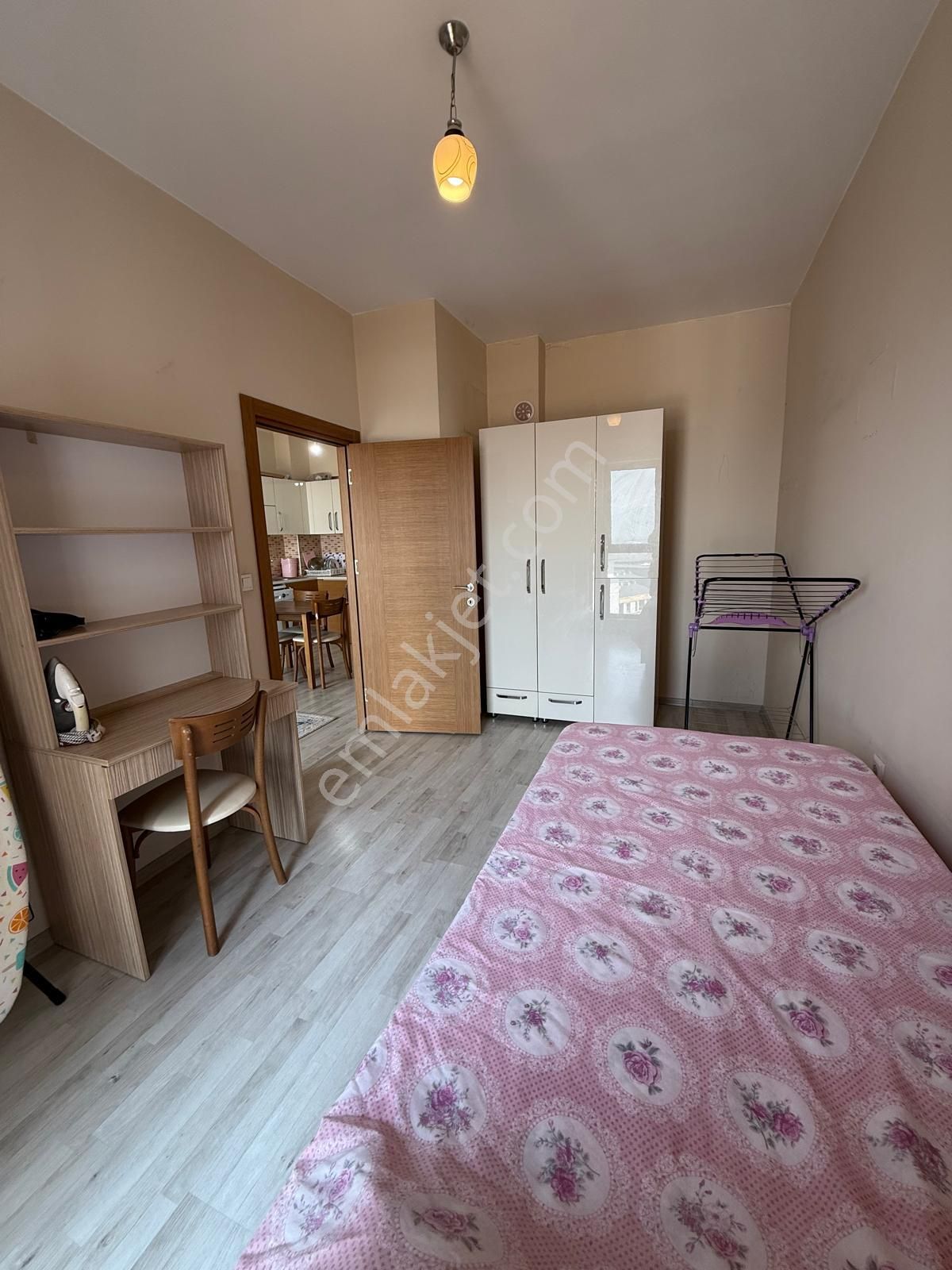 Krediye Uygun-kat Mülkiyeti-güney Cephe-1+1 Eşyalı Satılık Daire - Görsel 7