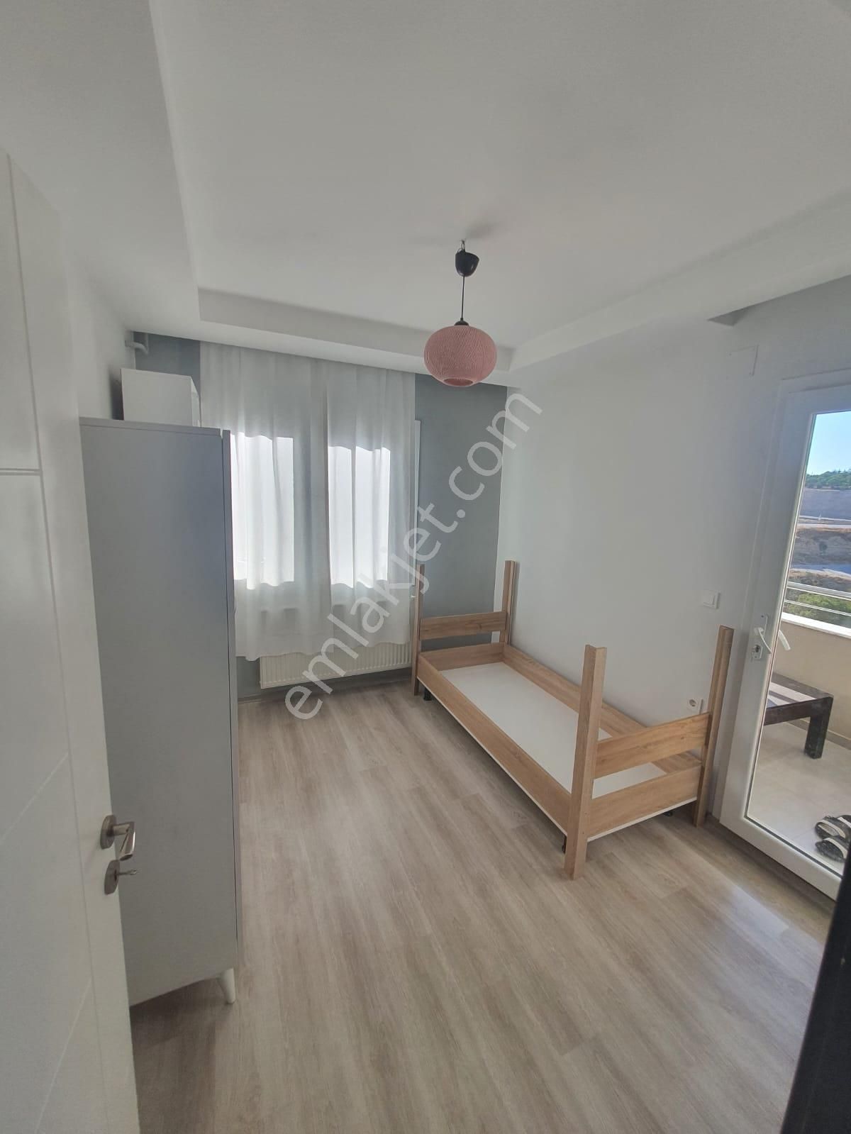 Adana Sarıçamda Stadyumun Yanında Eşyalı Kiralık 3+1 Full Ekstralı Daire - Görsel 10