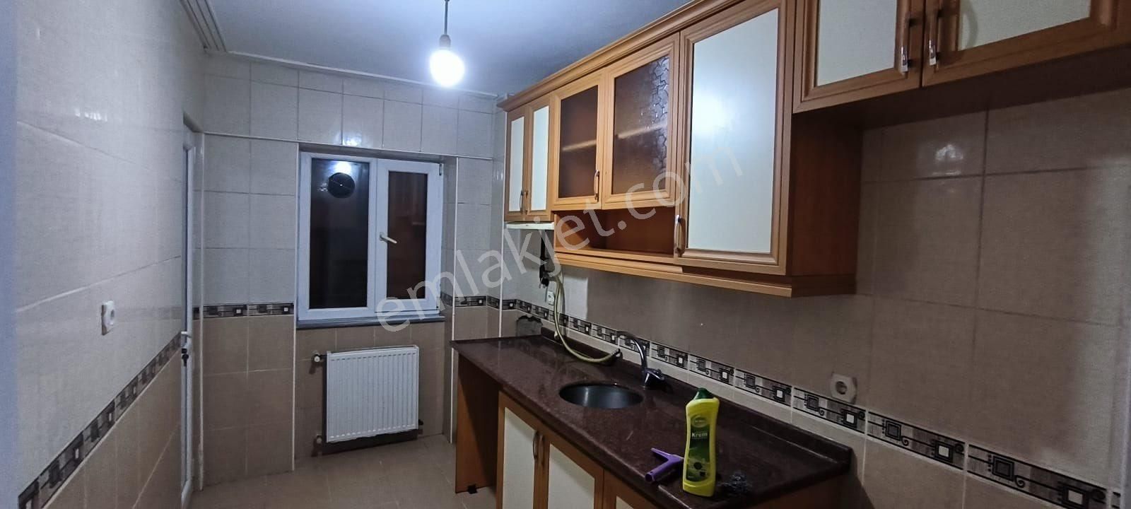 Tevfikbey Mahallesi Yeni Yapı Kiralık Yeni Badana Boyalı - Görsel 9