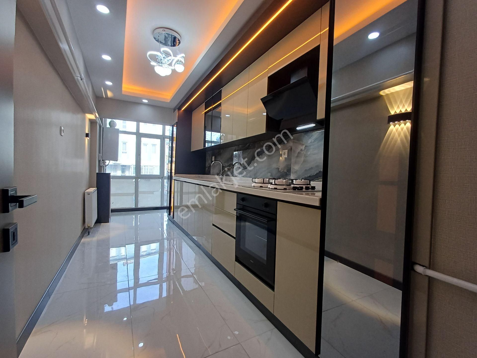 Sincan Akşemsettin Mahallesinde Full Yapılı Satılık 3+1 Daire - Görsel 18