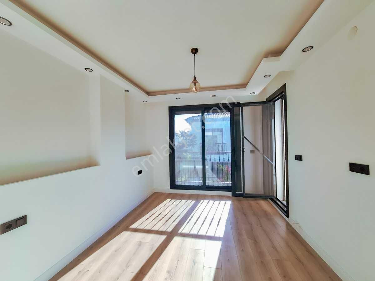 Didim Efeler'de Bölgenin En Uygun Tam Müstakil Villası - Görsel 33