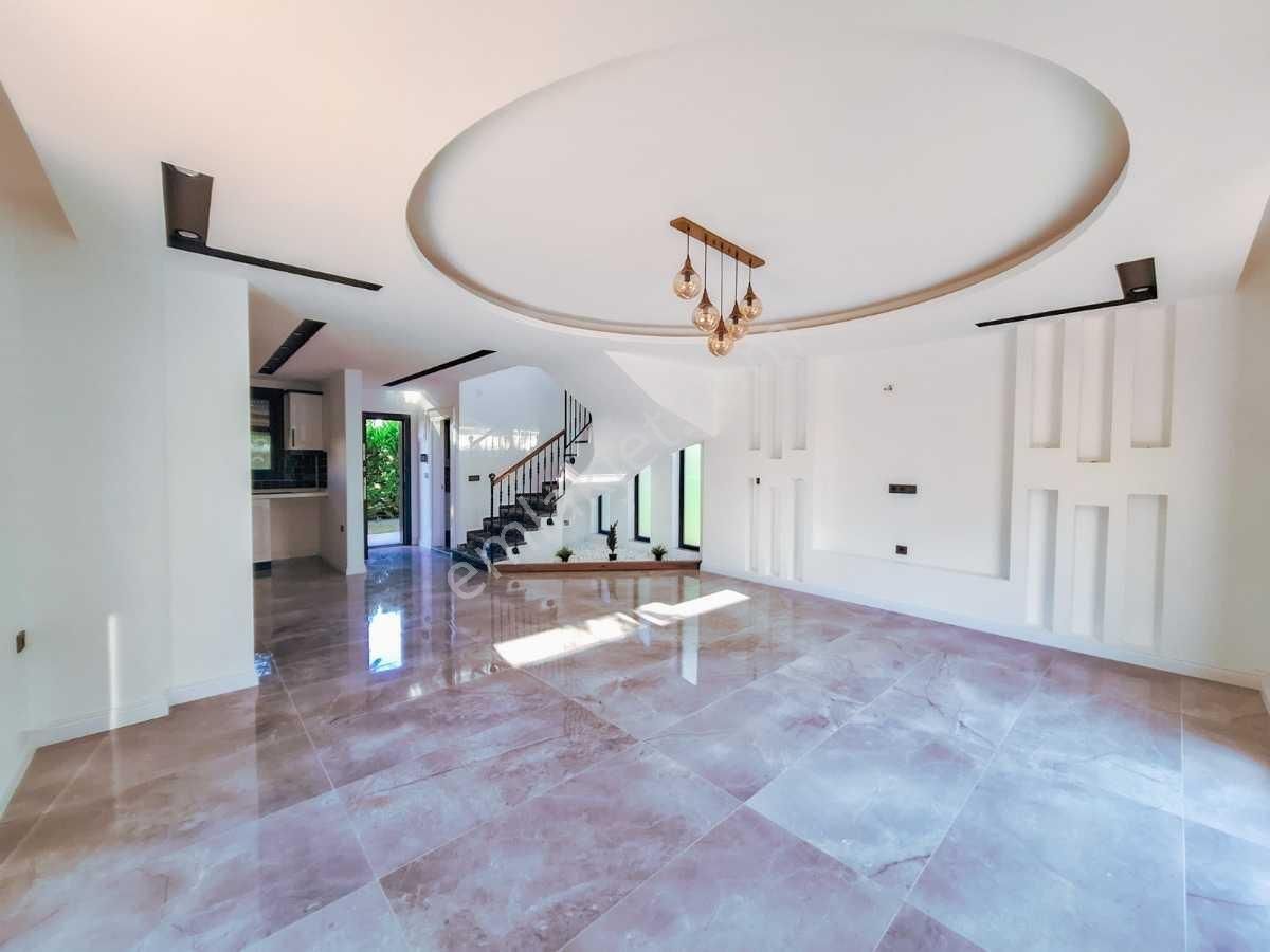 Didim Efeler'de Bölgenin En Uygun Tam Müstakil Villası - Görsel 19