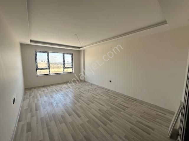 Atayurtta Site İçerisinde 2 Bloklu 2+1 Satılık Daire - Görsel 7