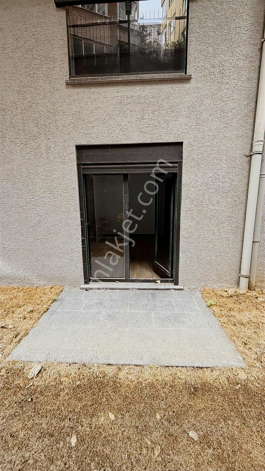 Beşiktaş Dikilitaş'ta Sahile Yakin 2+2 Satılık Sıfır Daire - Görsel 10