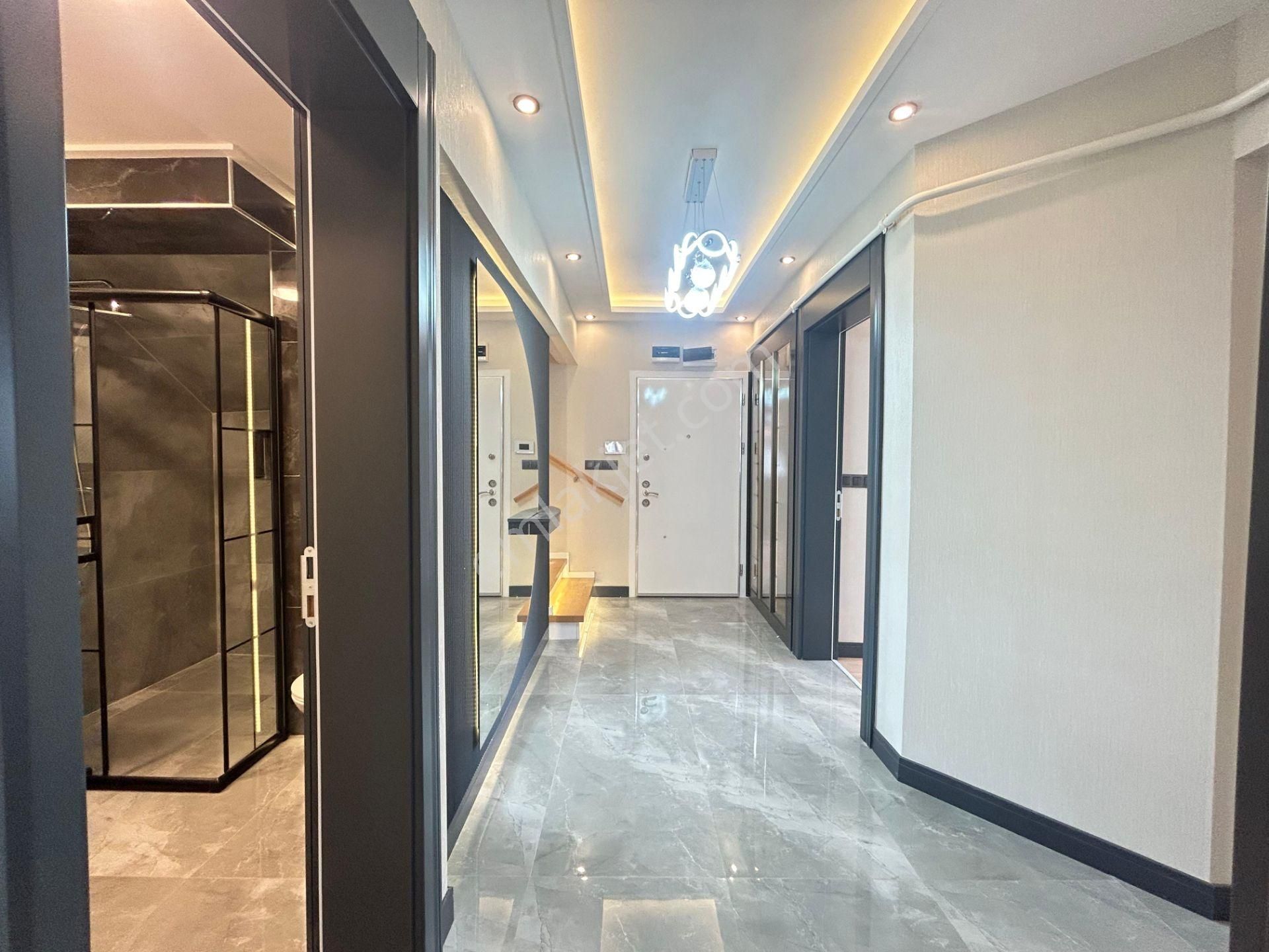 Taner'den Dikmen'de 4+1 Şehir Manzaralı Giyinme Odalı Süper Lüks Dubleks - Görsel 25