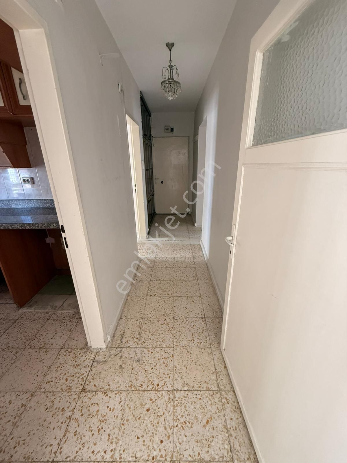 Adana Yüreğir Başkent Hastanesinin Yakınında 3+1 İçi Yenilenmiş Boyalı Klimalı Kiralık Cazip Daire - Görsel 12