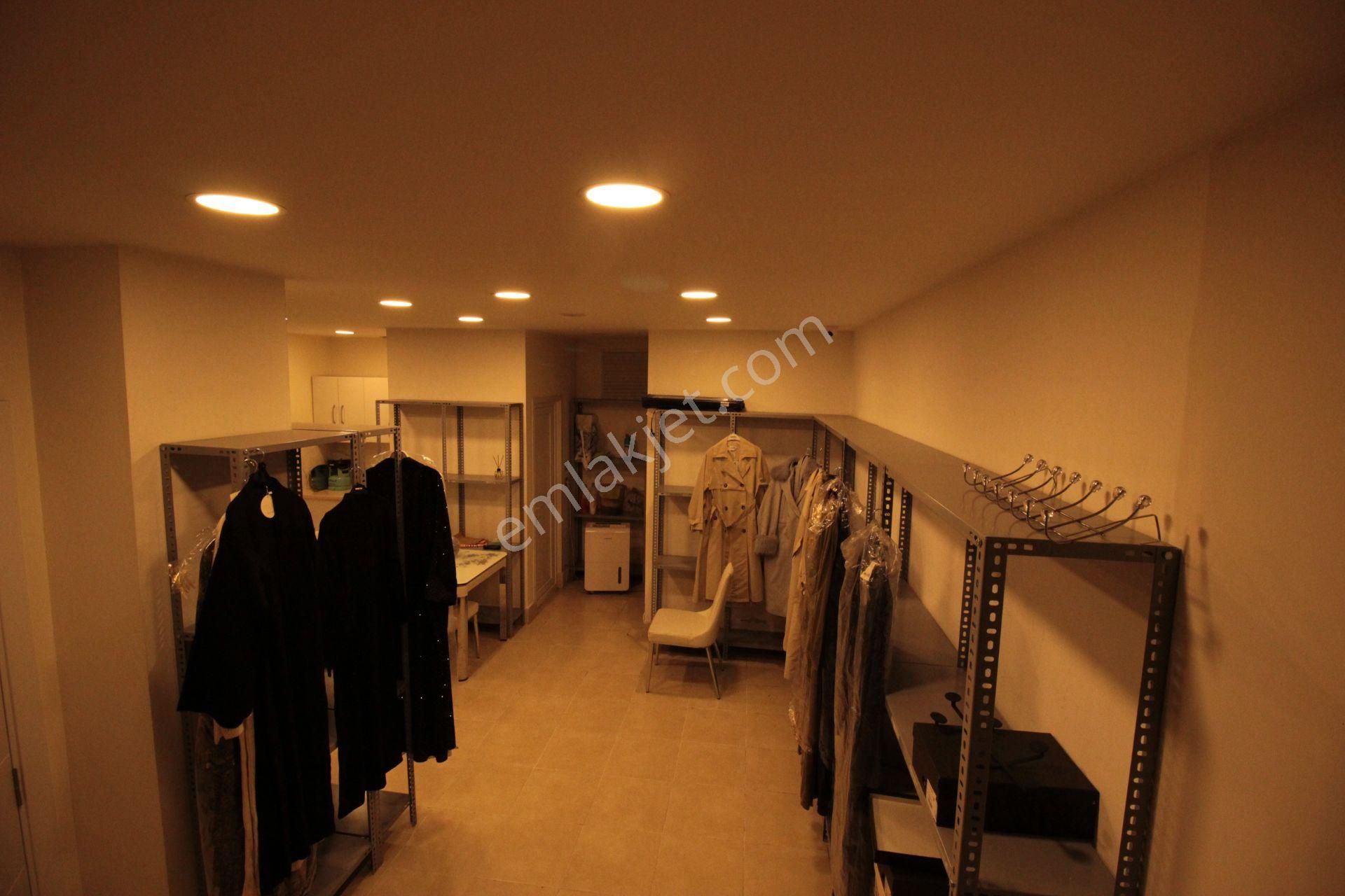 Kaçmaz'emlaktan Trabzon Gazipaşa Cad.de Devren Kiralık Mağaza - Görsel 10