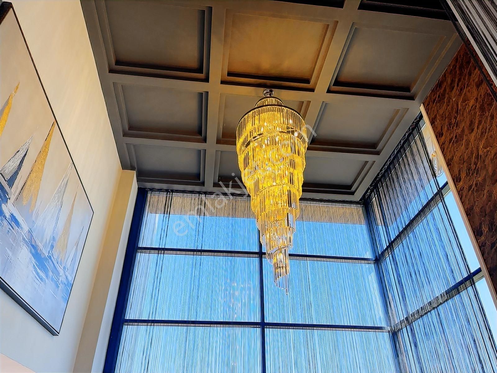 Deniz Manzaralı+kapalı Otopark+kapalı Açık Havuz+müstakil Villa - Görsel 9