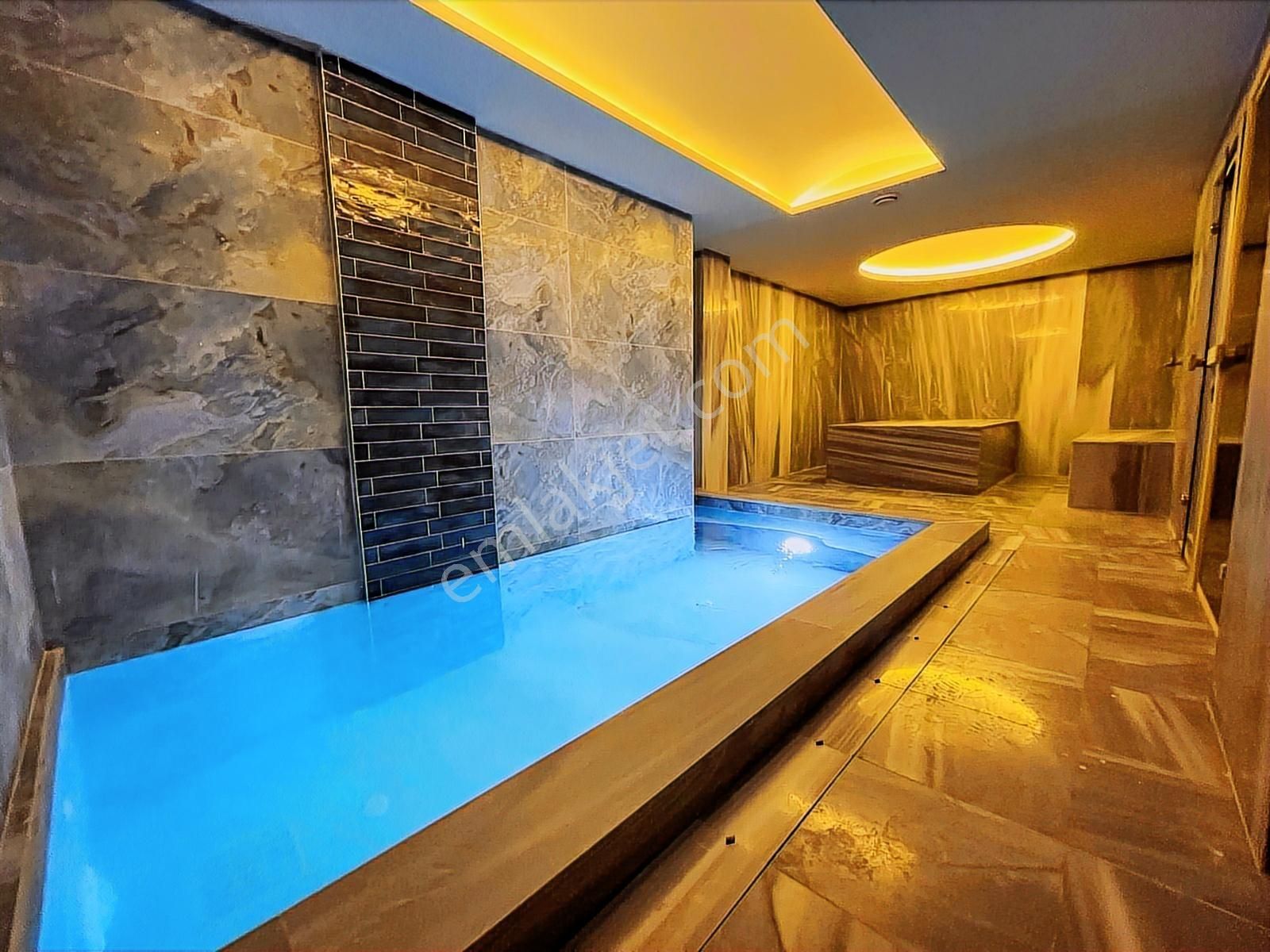 Deniz Manzaralı+kapalı Otopark+kapalı Açık Havuz+müstakil Villa - Görsel 16