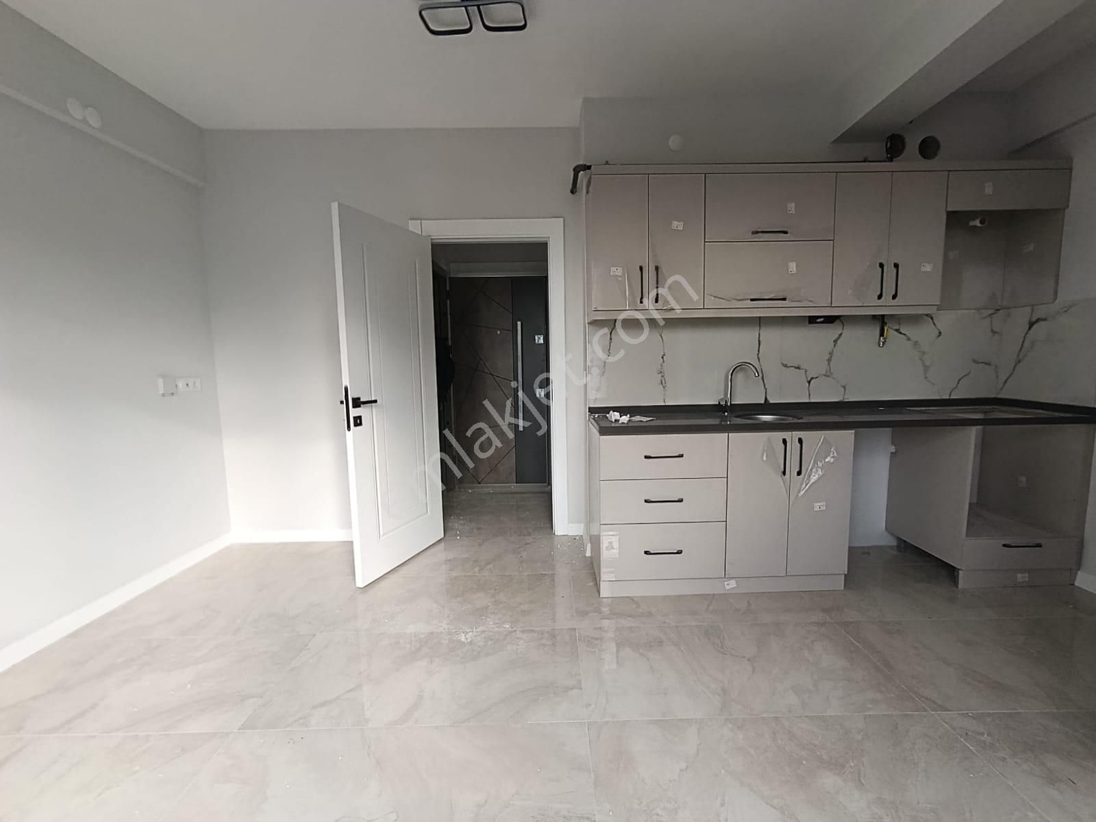 Şirintepe Mahallesinde Satılık 1+1 Sıfır Daireler