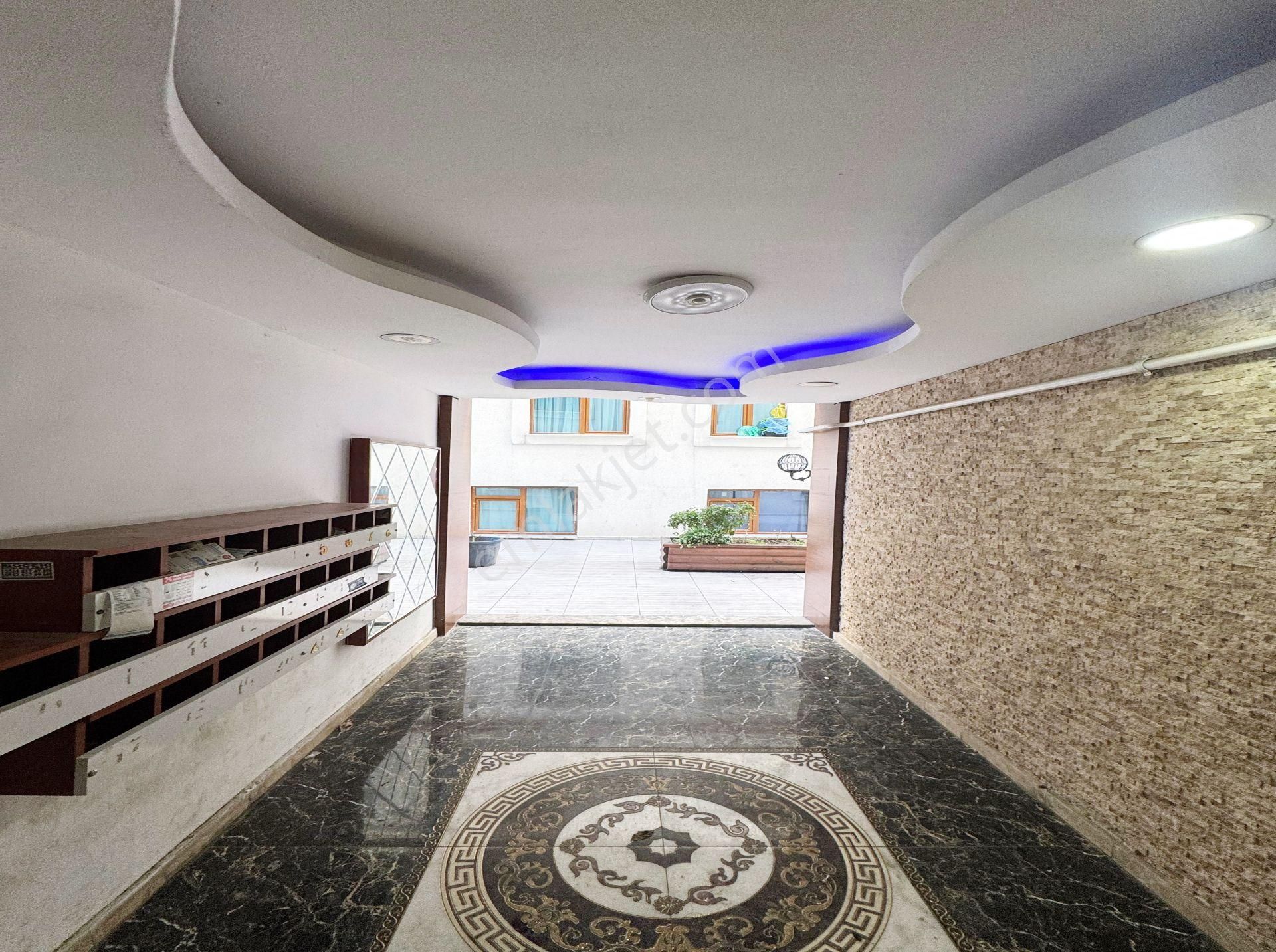Vira Yapı'dan Metrobüse Yakın Ön Cephe Çift Teraslı Geniş Daire! - Görsel 21