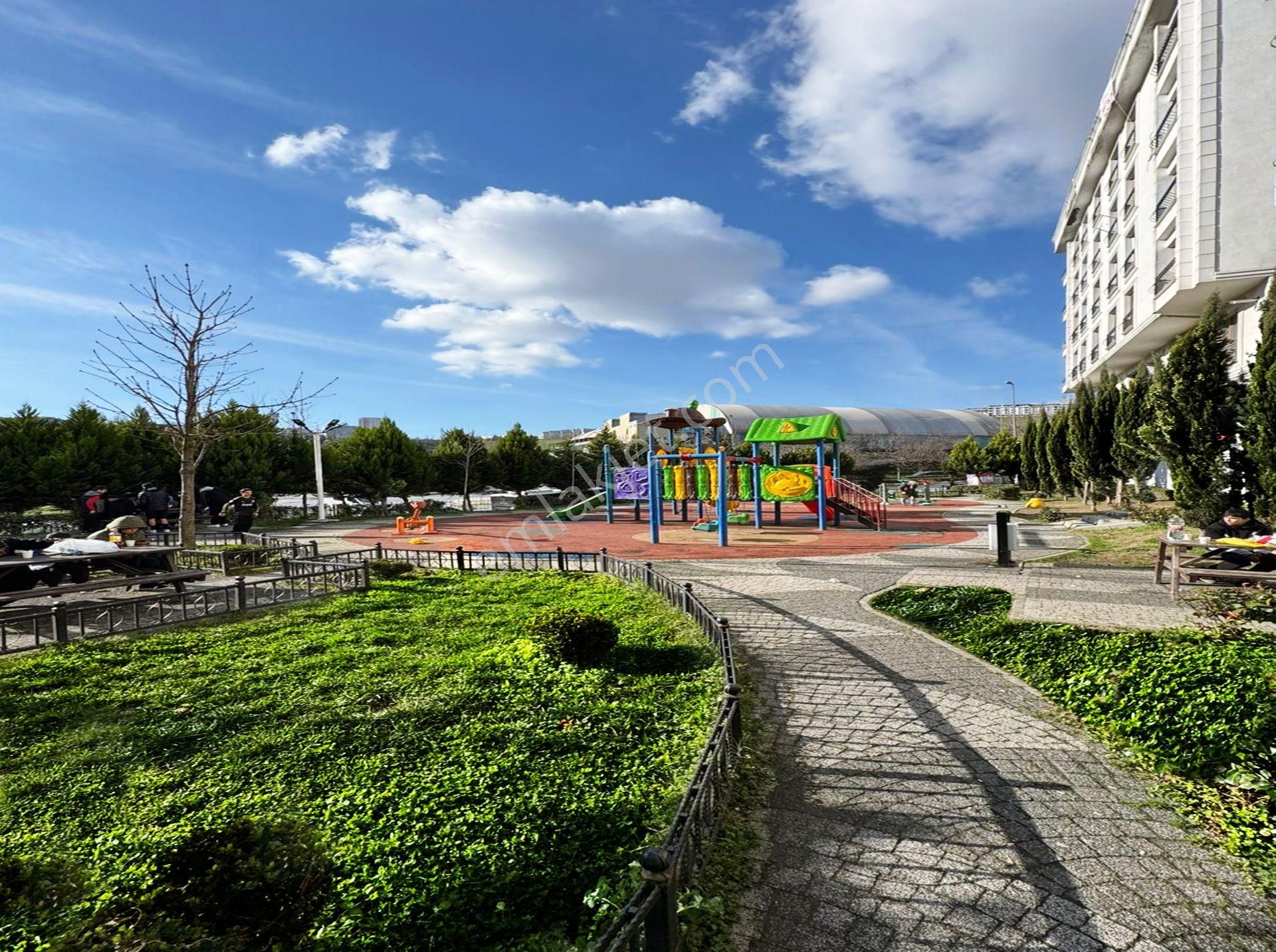 Vira Yapı'dan Metrobüse Yakın Ön Cephe Çift Teraslı Geniş Daire! - Görsel 25