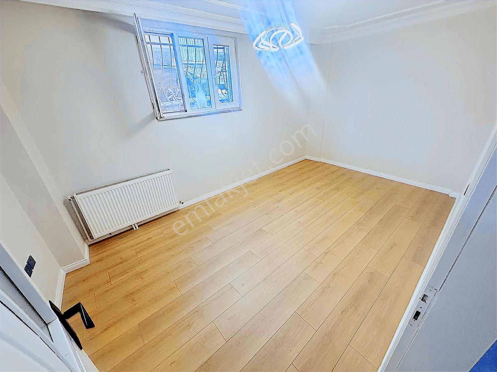 Pusula İnşaat'tan Cebeci Mah 2+1 105 M2 Caddeye Yakın Bahçe Katı