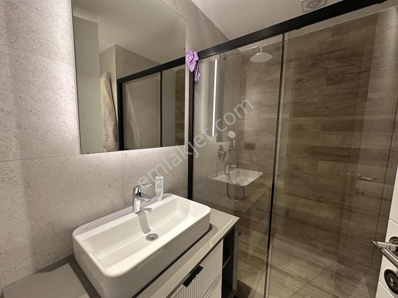 Qzen' Den Müstakil Havuzlu Kış Bahçeli 4+1 Villa - Görsel 33