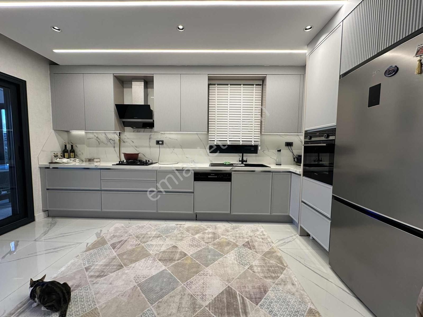 Qzen' Den Müstakil Havuzlu Kış Bahçeli 4+1 Villa - Görsel 8