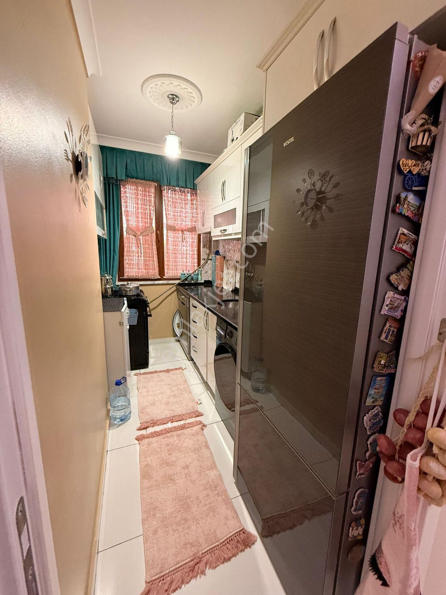 Bahçelievler Yenibosnada Stlık 2+1 75m2 Kredili 10 Yıllık Daire - Görsel 6