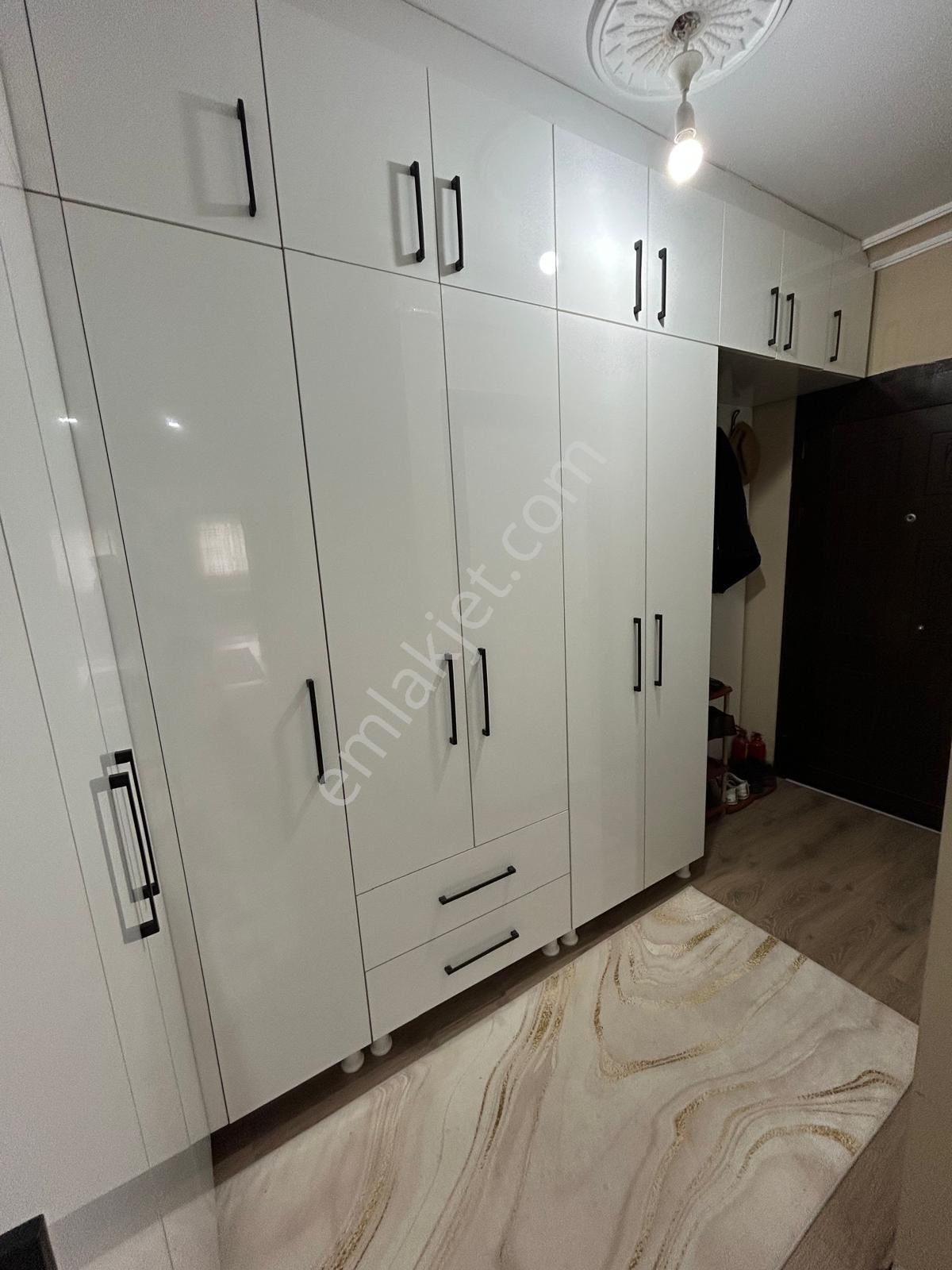 Sultan Fatih Cad. Üzerinde Yapılı 3+1 1. Katta Satılık Daire !!! - Görsel 18