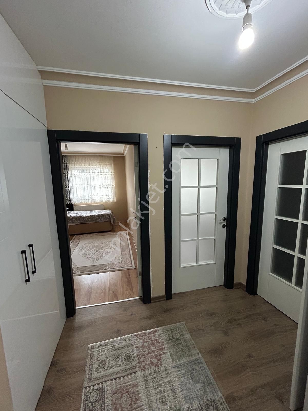 Sultan Fatih Cad. Üzerinde Yapılı 3+1 1. Katta Satılık Daire !!! - Görsel 16