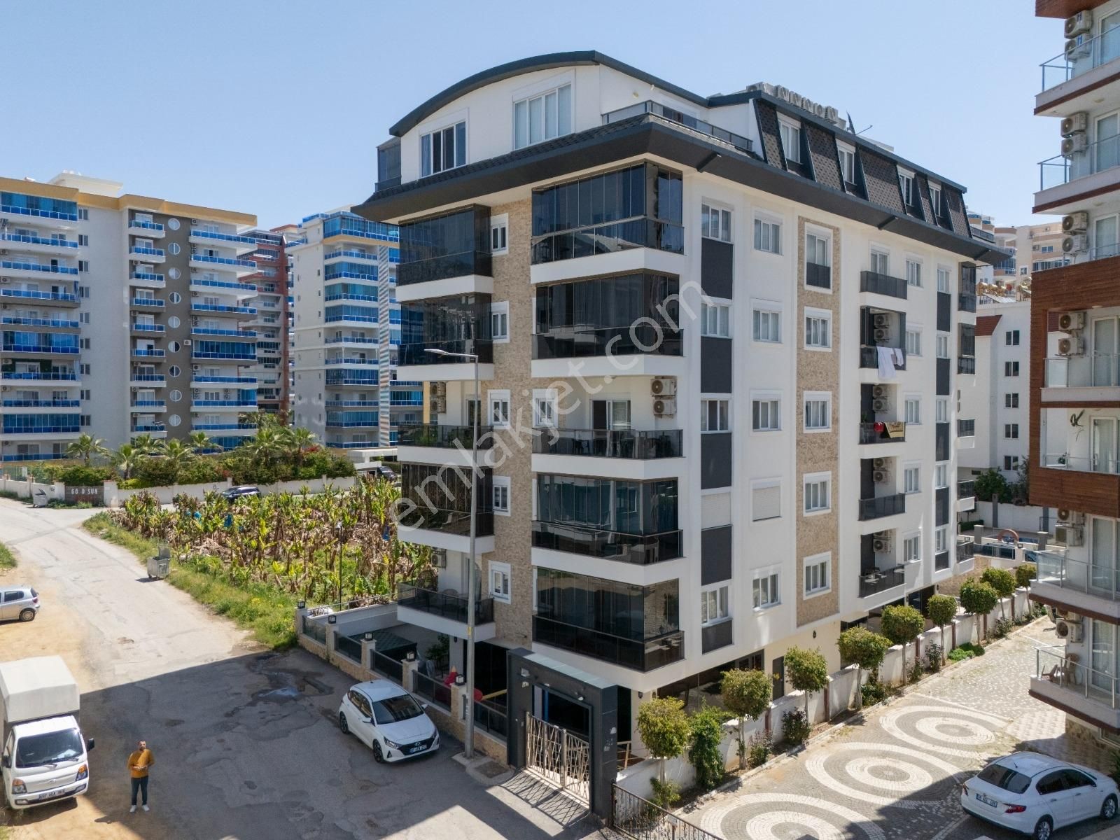 Mahmutlarda Satılık 2+1 Eşyalı Dubleks Daire