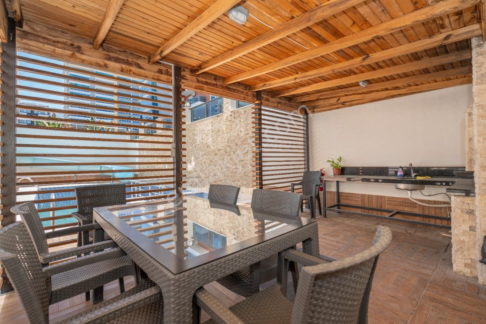 Mahmutlarda Satılık 2+1 Eşyalı Dubleks Daire - Görsel 26