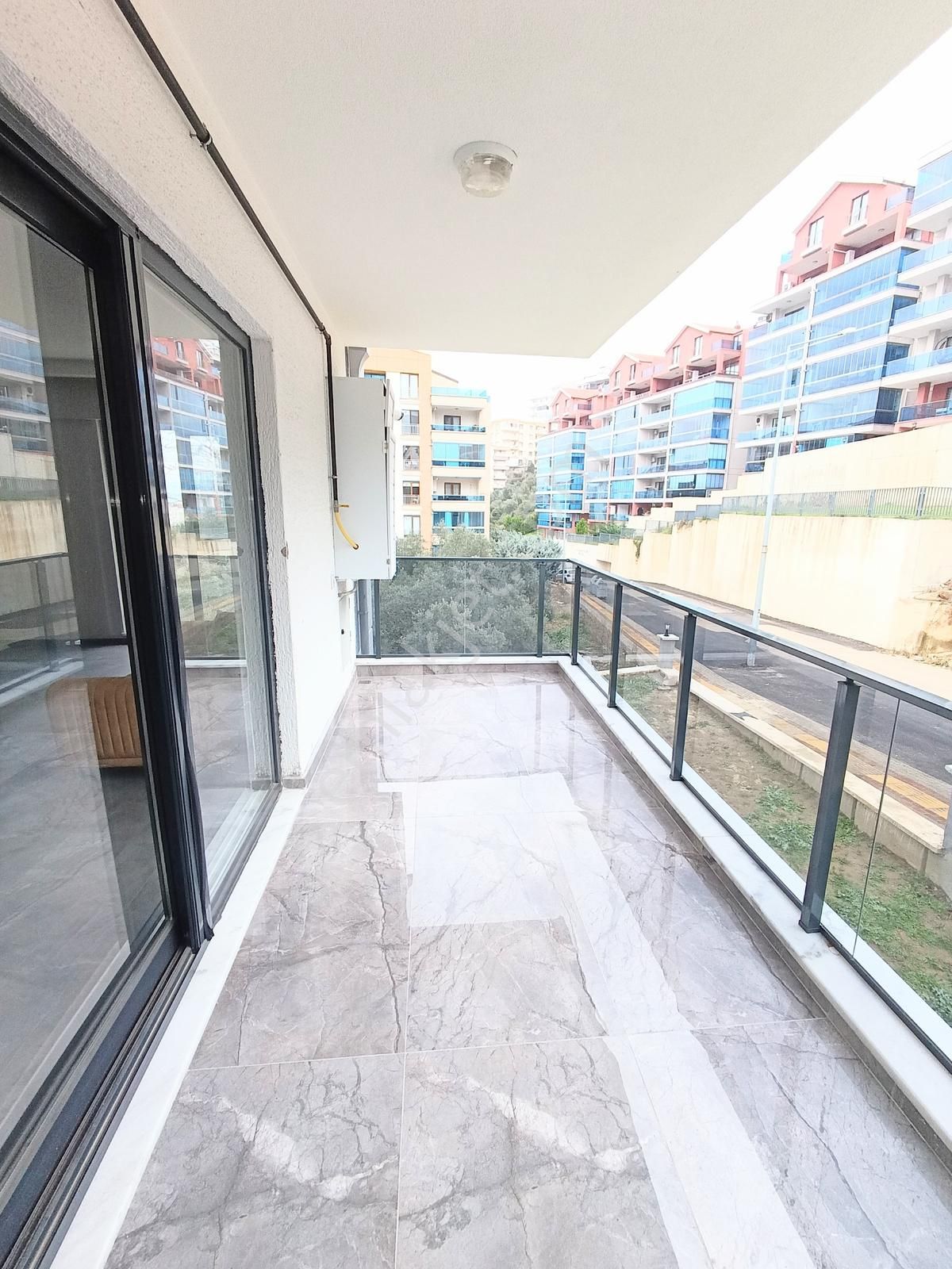 Şekerlerden Mudanya Halitpaşada 3+1 Dublex Bakımlı Kiralık Daire - Görsel 11